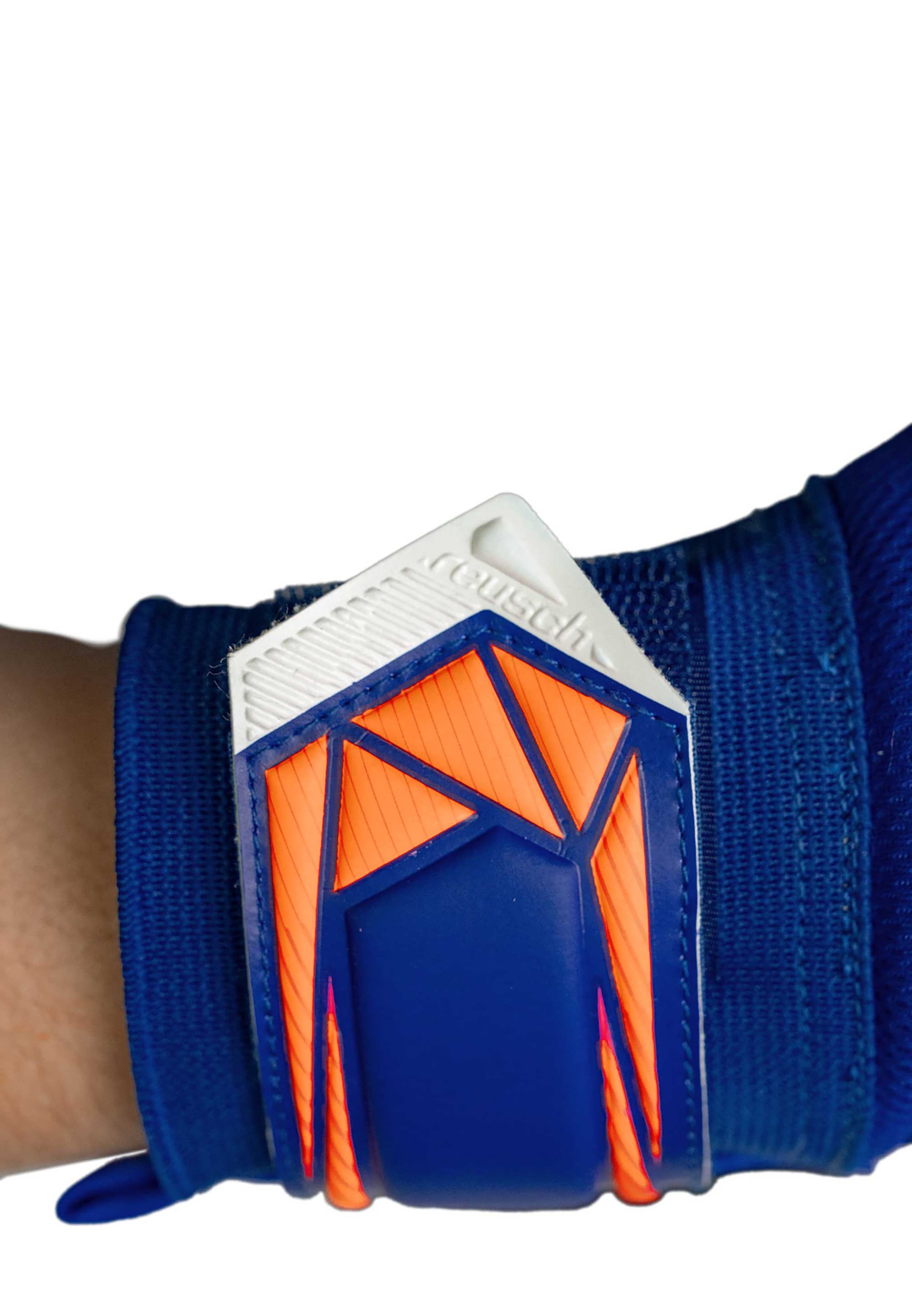 REUSCH Sports gloves 'Attrakt Starter Solid' in Blue