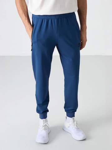 Tapered Pantaloni di Tommy Life in blu