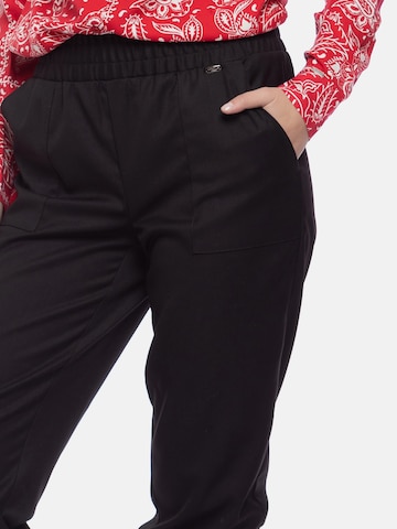 Camomilla Tapered Hose 'Cara-L' in Schwarz