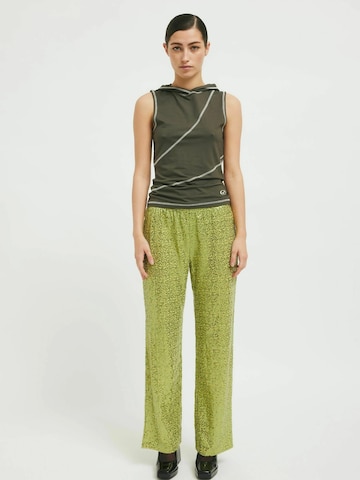 Wide leg Pantaloni 'Cecilia' di Résumé in verde: frontale