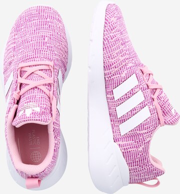 ADIDAS SPORTSWEAR Sportschoen 'Swift Run 22' in Roze