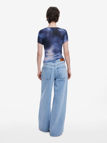 T-shirt 'Kiss' Desigual en bleu