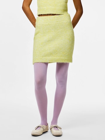 PIECES Rock 'PCSoft Crush' in Gelb: Vorderseite