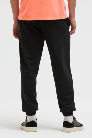CAMP DAVID Regular Workout Pants in Black