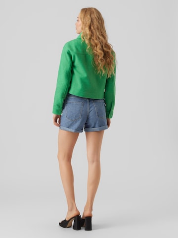 VERO MODA Between-Season Jacket 'Megan' in Green