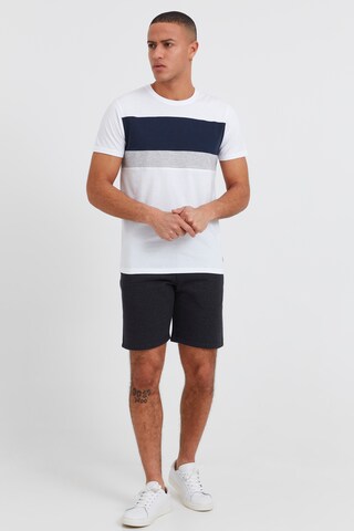 !Solid Regular Shorts 'Trippo' in Grau