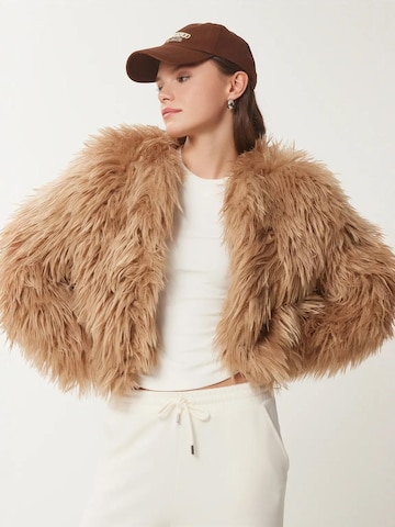 Happiness İstanbul Between-season jacket in Beige