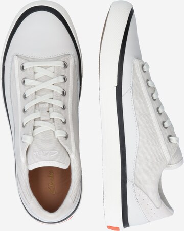 Sneaker bassa 'Aceley' di CLARKS in bianco