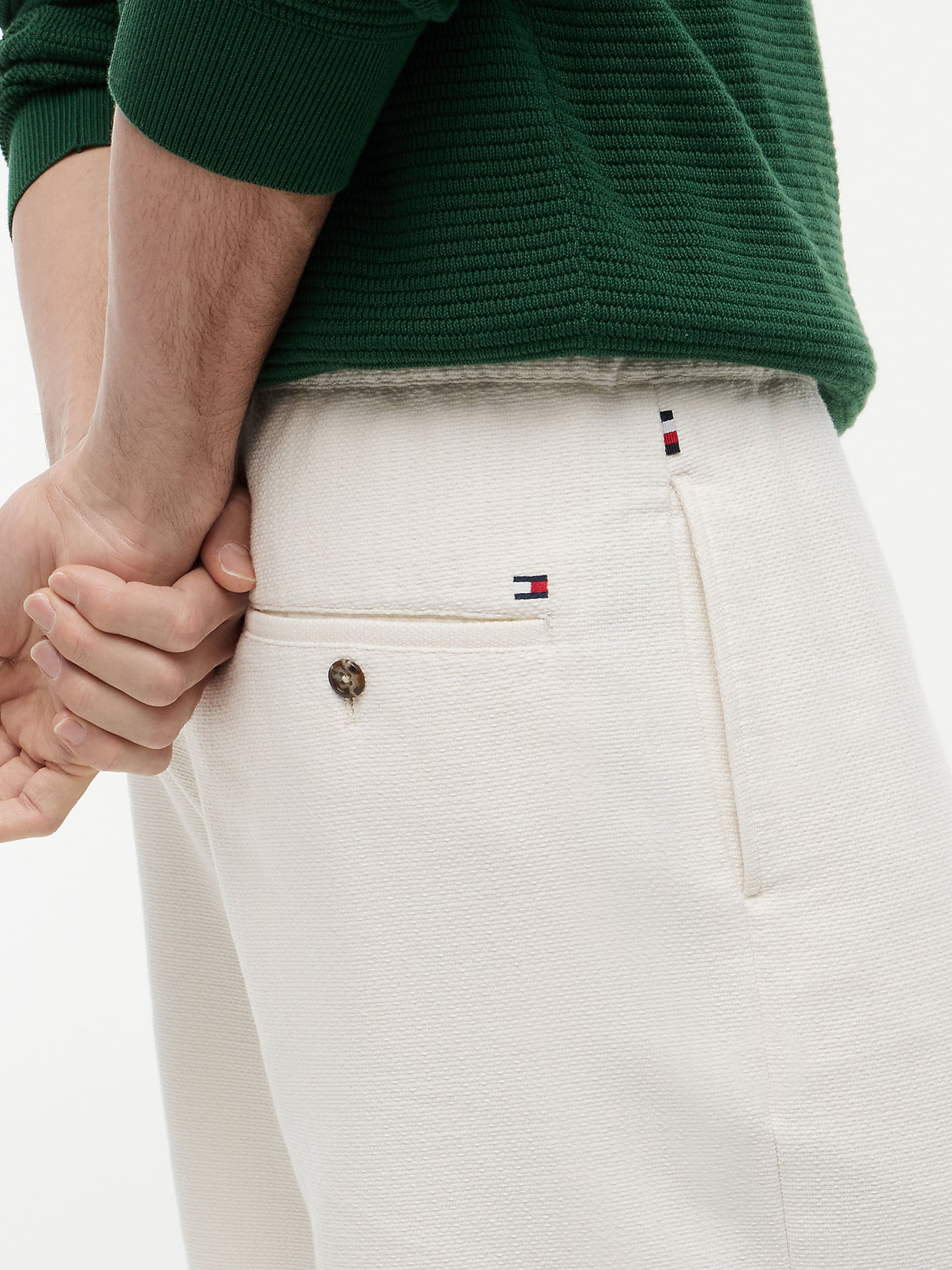 Loosefit Pantalon TOMMY HILFIGER en blanc