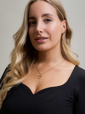 LUUK LIFESTYLE Necklace 'LUUK LIFESTYLE Halskette "Krone"' in Gold: front
