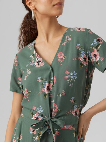 Vero Moda Petite Blouse 'EASY' in Green