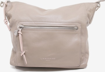 Liebeskind Berlin Schultertasche / Umhängetasche One Size in Braun: predná strana