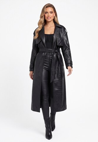 faina Between-Seasons Coat in Black: front