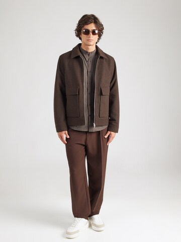 Slim fit Cămașă de la Lindbergh pe maro