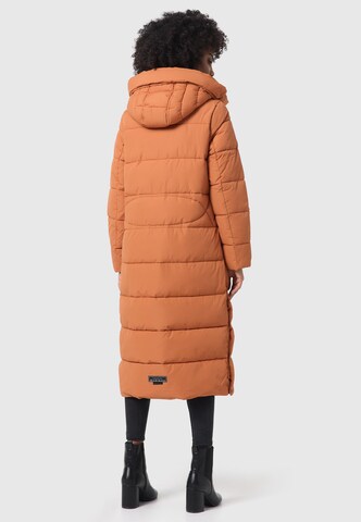 Cappotto invernale 'Nadeshikoo XVI' di MARIKOO in marrone