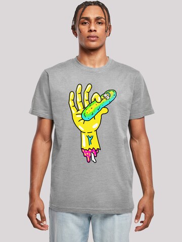Maglietta 'Rick and Morty Pickle Hand' di F4NT4STIC in grigio: frontale