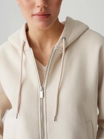 Giacca di felpa 'Genita' di OPUS in beige