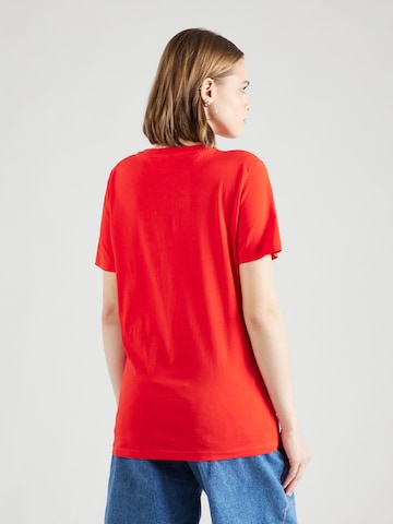 Maglietta 'My Essential' di SELECTED FEMME in rosso