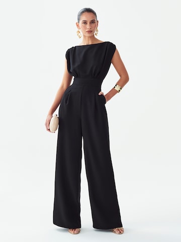 Tuta jumpsuit 'Sumi' di Willa in nero: frontale
