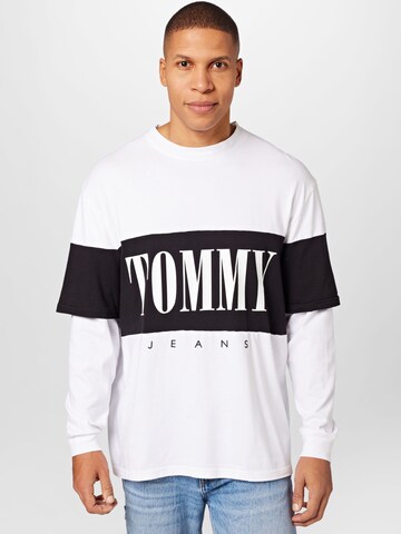 T-Shirt Tommy Jeans en blanc : devant