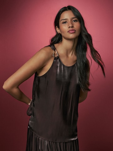 Top di Next in marrone