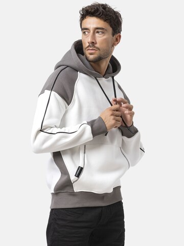 CIPO & BAXX Sweatshirt 'CL591' in Beige