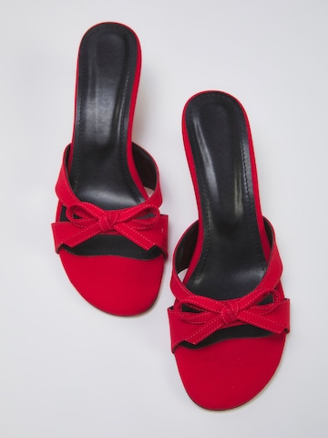 Trendyol Sandal in Red