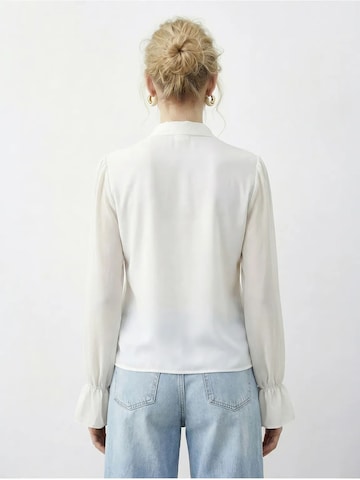 Camicia da donna di Bianco Lucci in bianco