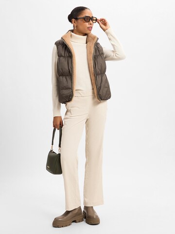 Marie Lund Weste in Beige