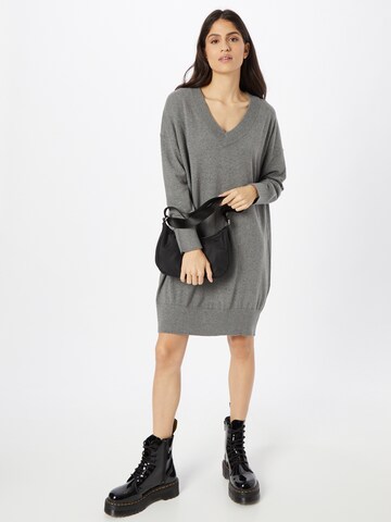 ESPRIT Kleid in Grau