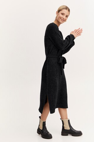 Robes en maille 'OLYMPIA' b.young en noir