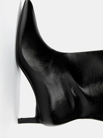 Pull&Bear Boots in Black