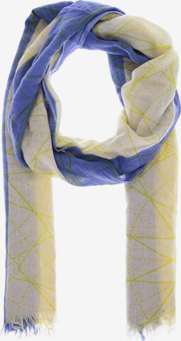 Closed Scarf & Wrap in One size in Blue: front