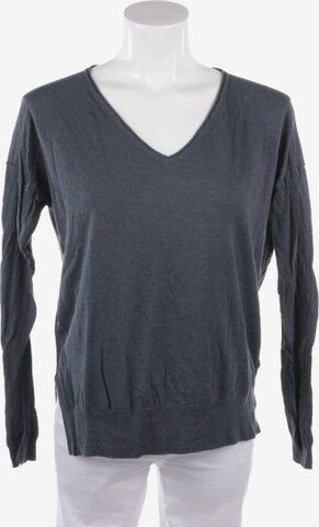 Closed Top & Shirt in XS in Blue: front