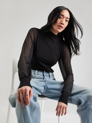 ABOUT YOU Blouse body 'Milena' in Zwart: voorkant