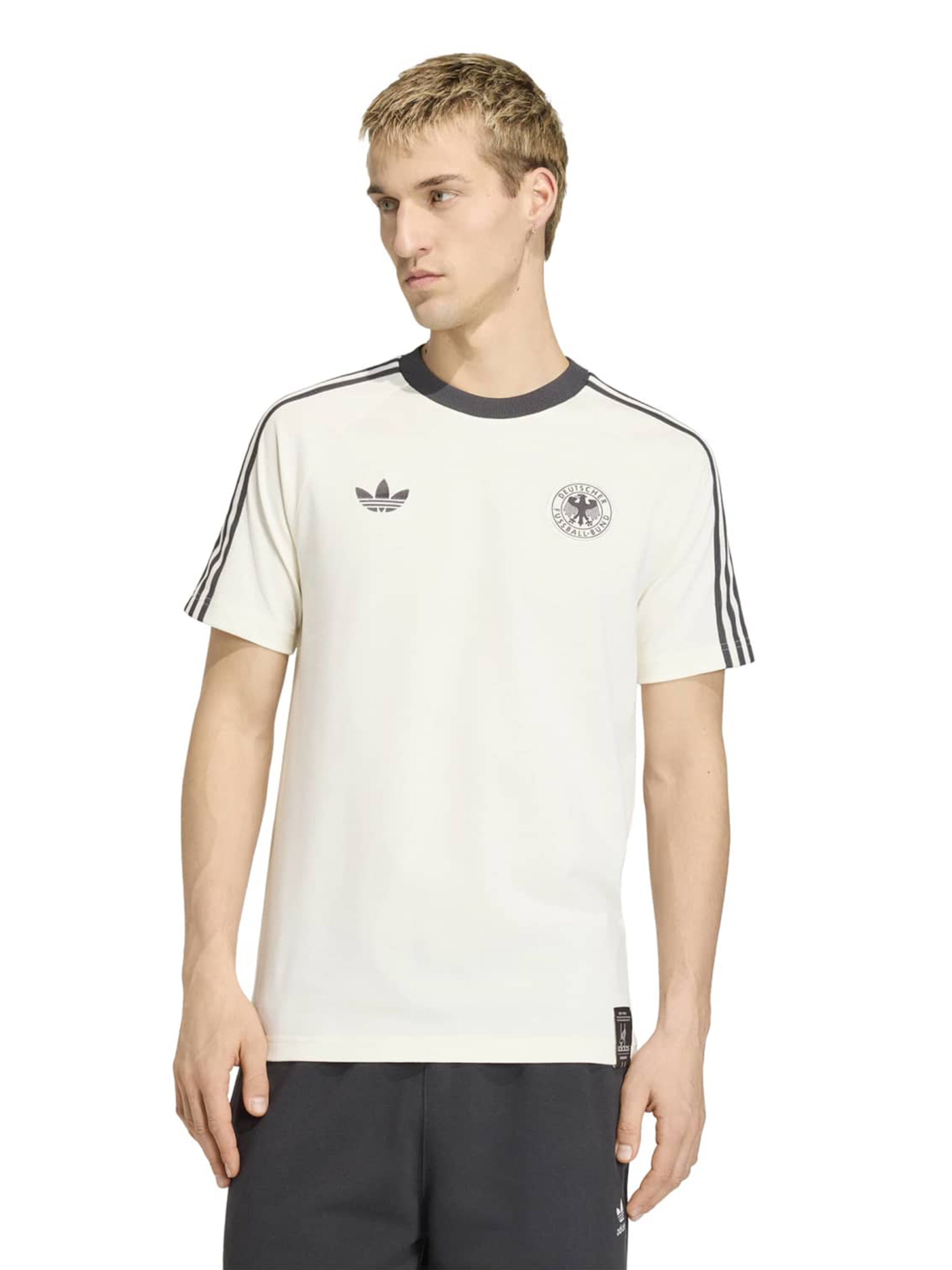ADIDAS PERFORMANCE Funktionsshirt 'DFB' in Weiß: Vorderseite