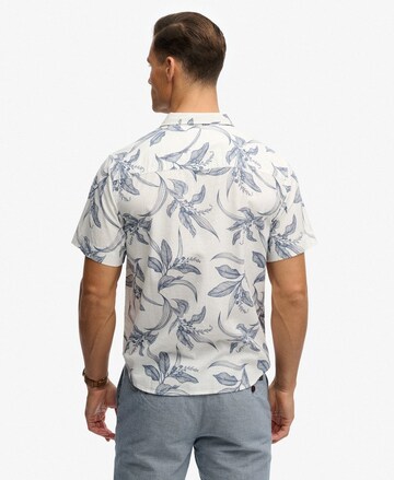 Coupe slim Chemise 'Vintage' Superdry & Co en blanc