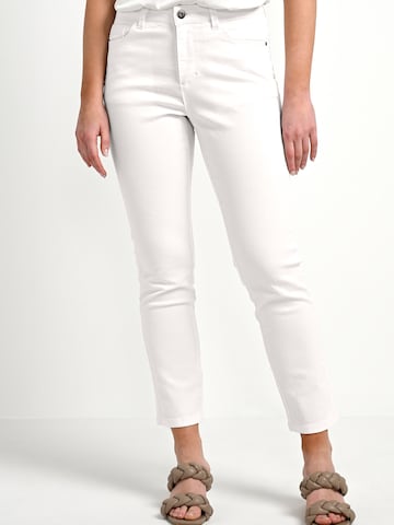 Kaffe Slimfit Jeans 'Zelina' in Wit: voorkant