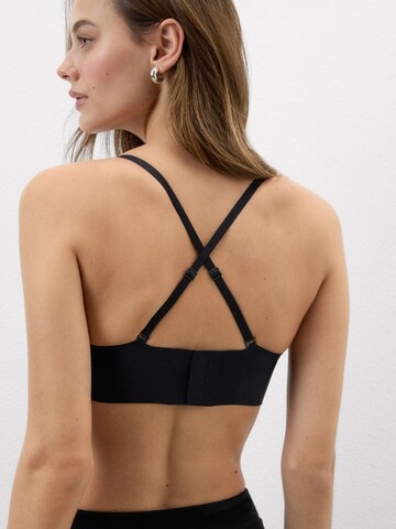 INTIMISSIMI Bralette Bra in Black