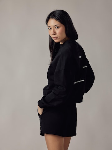 OWN Off With Nature Sweatshirt 'Felpa Girocollo Loose Fit' in Zwart