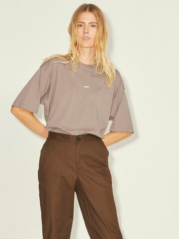 JJXX T-Shirt 'Andrea' in Braun: Vorderseite