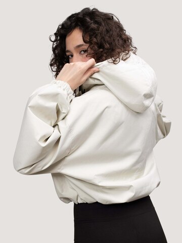 Giacca per outdoor ' Orpheus Cropped ' di JACK1T in bianco