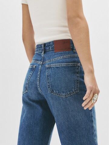 Pull&Bear Loosefit Jeans i blå