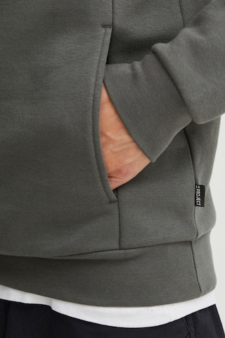 11 Project Sweatshirt 'Pranno' in Grau