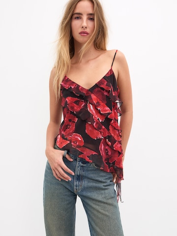 Haut Pull&Bear en rouge : devant