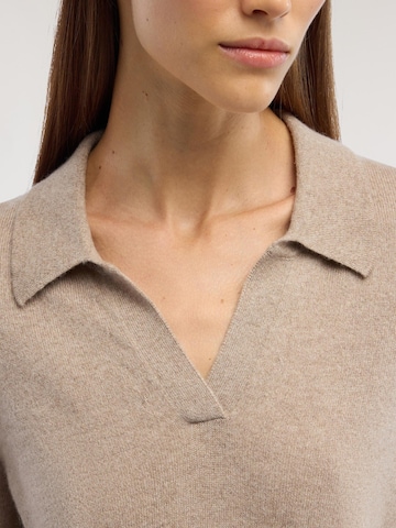 Pullover di Trussardi in beige