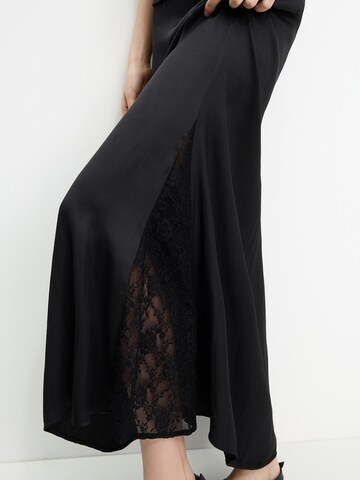 Pull&Bear Skirt in Black