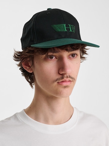 Hummel Hætte i sort: forside