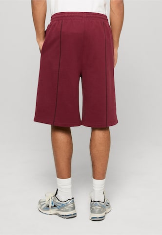 Loosefit Pantaloni di Urban Classics in rosso