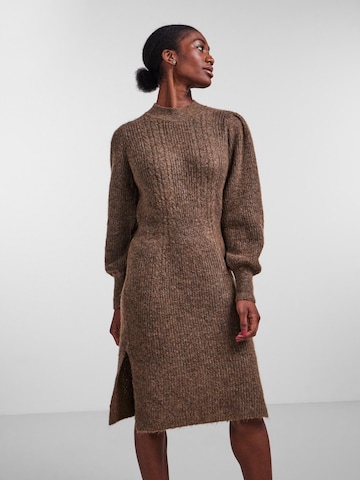 Y.A.S Knitted dress 'Salum' in Brown: front